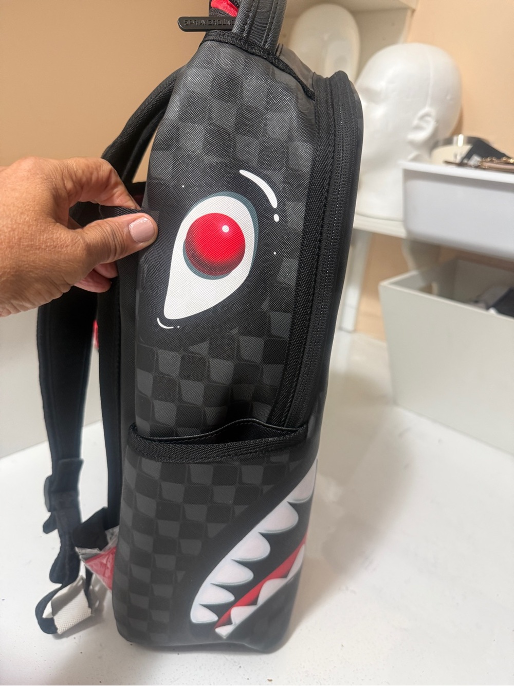 Sprayground Sharks In Paris Balloon Backpack Unisex Black
Shoulder Strap SPR245 - Picture 14 of 16